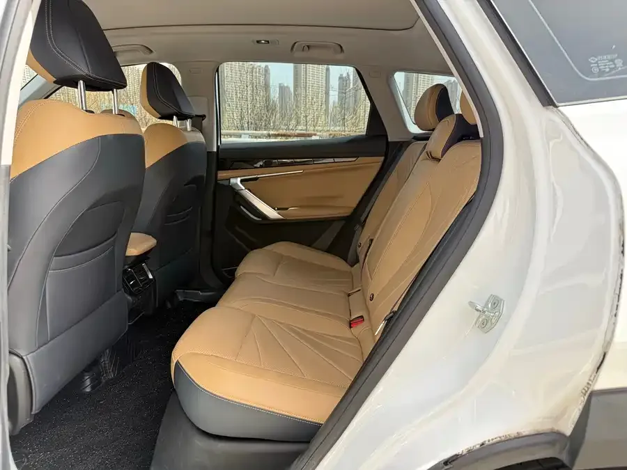 Geely Atlas L Boyue L 2023 1.5TD DCT Premium Edition 2024 — миниатюра 2