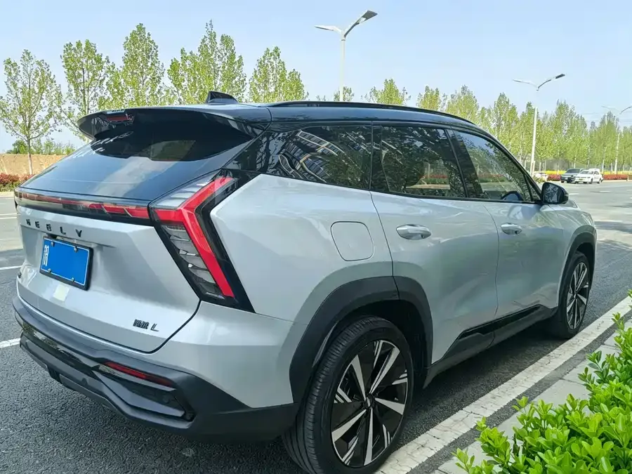 Geely Atlas L Boyue L 2023 1.5TD DCT Premium Edition 2023 — миниатюра 3