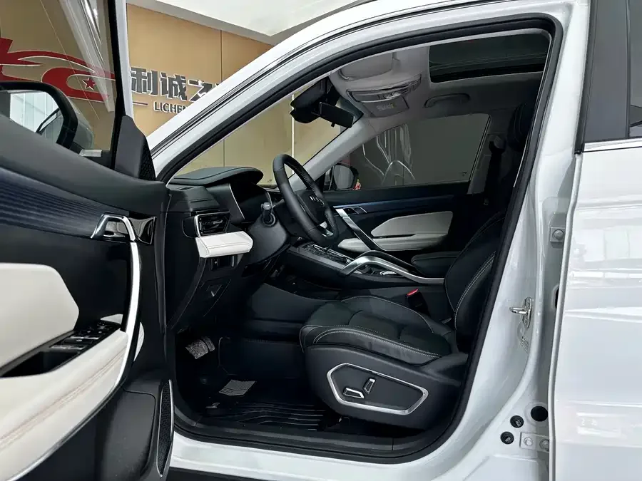 Geely Atlas Boyue 2022 Boyue X 1.8TD DCT Smart 2022 — миниатюра 3