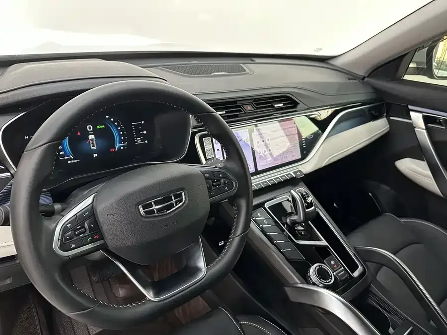Geely Atlas Boyue 2022 Boyue X 1.8TD DCT Smart 2023 — миниатюра 4