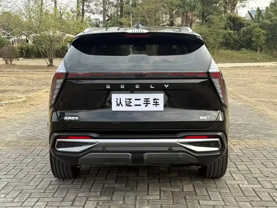 Geely Atlas L Boyue L 2024 1.5TD DCT Premium Edition 2024 — миниатюра 4