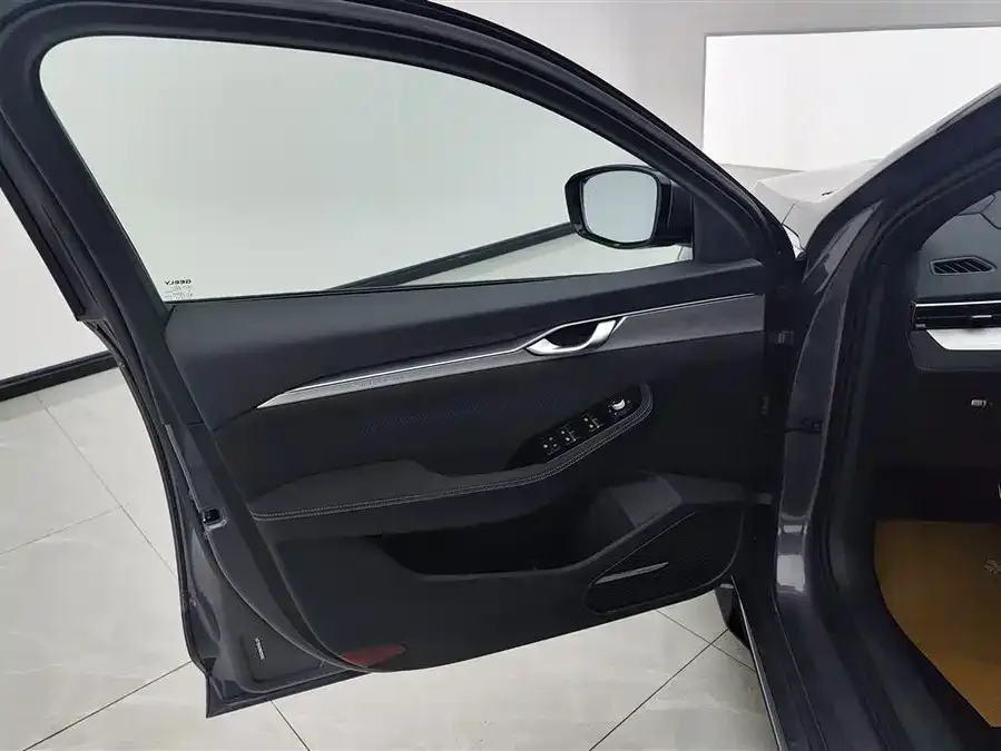Geely Xingrui Xingrui 2025 Dongfangyao 2.0TD Moon-Watching Edition 2024 — миниатюра 4
