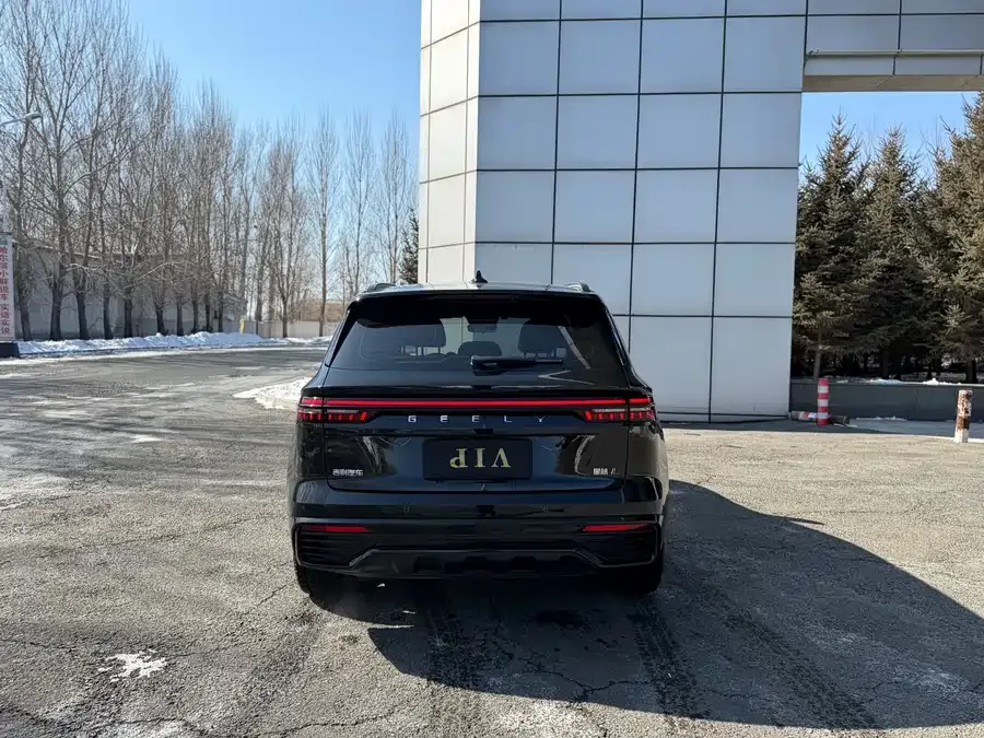 Geely Monjaro Xingyue L 2024 2.0TD High Power Automatic 2WD Yunqi Edition 2024 — миниатюра 4