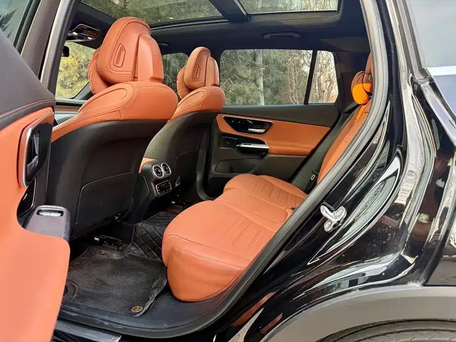 Mercedes-Benz GLC Mercedes-Benz GLC 2024 GLC 260 L 4MATIC dynamic 5-seater 2024 — миниатюра 2