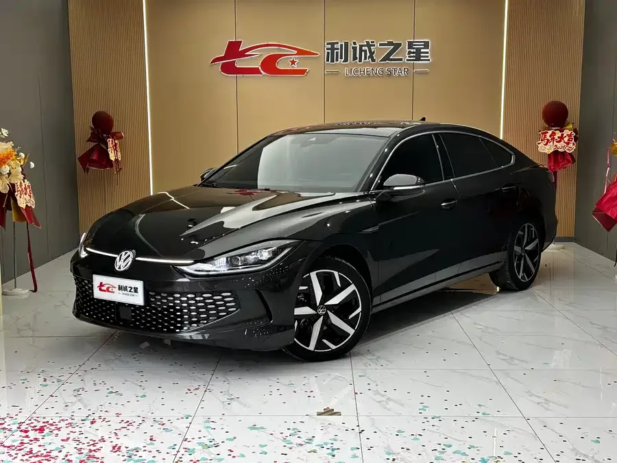 Volkswagen Lamando 2023 Lingdu Lingdu L 280TSI DSG Cool Edition 2023 — фото 1, купить с доставкой в Москву
