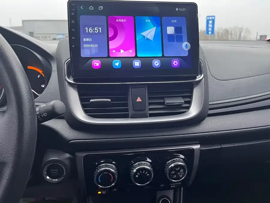 Toyota YARiS L YARiS L 2022 YARiS X 1.5L CVT Luxury PLUS Edition 2022 — миниатюра 3