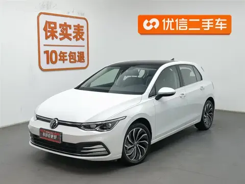 Volkswagen golf 2022 купить в Москве