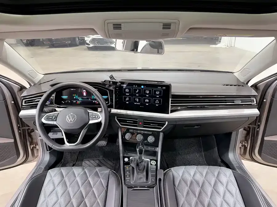 Volkswagen Sagitar 2023 Sagitar 280TSI DSG Beyond Lite Edition 2023 — миниатюра 3