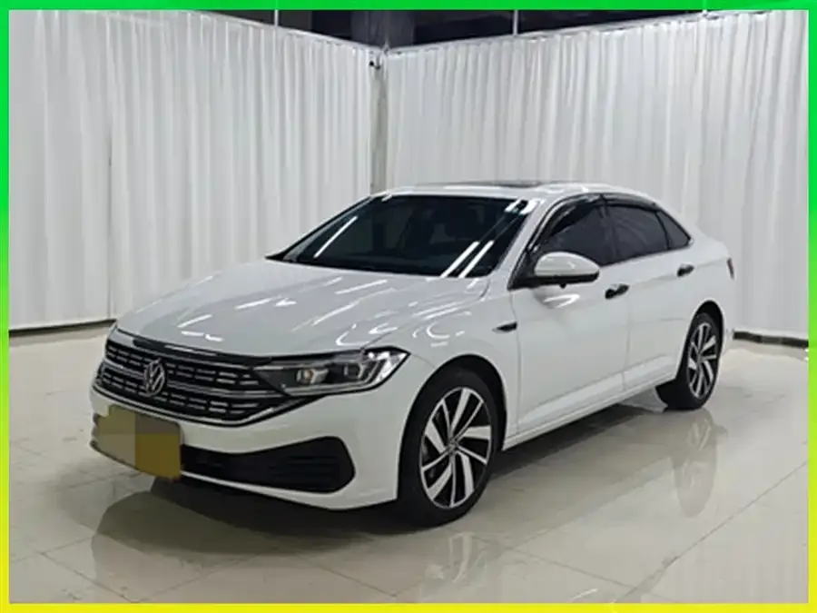 Volkswagen Sagitar 2023 Sagitar 300TSI DSG Beyond Edition 2023 — фото 1, купить с доставкой в Москву