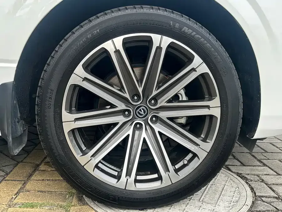 Changan UNI-K Changan UNI-K 2021 2.0T Premium Edition 2022 — миниатюра 3