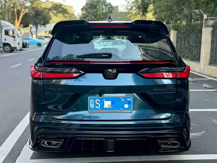 Honda Breeze Haoying 2023 240TURBO 2WD Elite Edition 5 Seaters 2024 — миниатюра 2