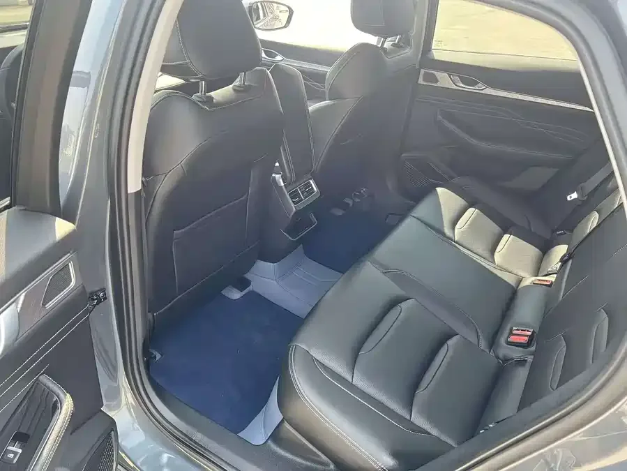 Geely Xingrui Xingrui 2023 2.0TD Luxury 2023 — миниатюра 3