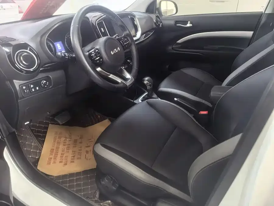 Kia KX1 Yipao 2021 1.4L automatic fun version 2024 — миниатюра 3