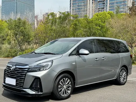 Buick GL8 2025 купить в Москве