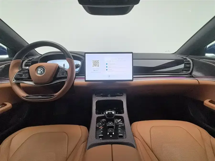BYD Second-hand Han 2022 DM-i 242KM Flagship 2024 — миниатюра 2
