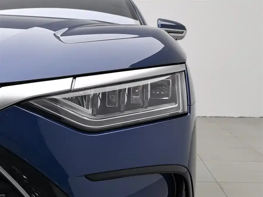 BYD Second-hand Han 2022 DM-i 242KM Flagship 2024 — миниатюра 4