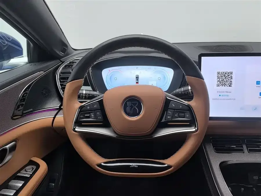 BYD Second-hand Han 2022 DM-i 242KM Flagship 2024 — миниатюра 5