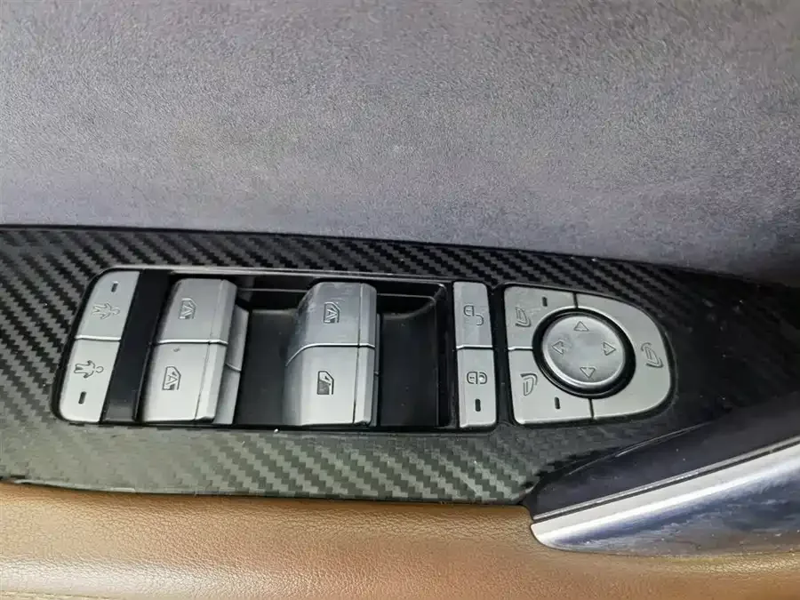 BYD Tang New Energy Tang New Energy 2021 DM-i 112KM Premium Edition 2022 — миниатюра 3
