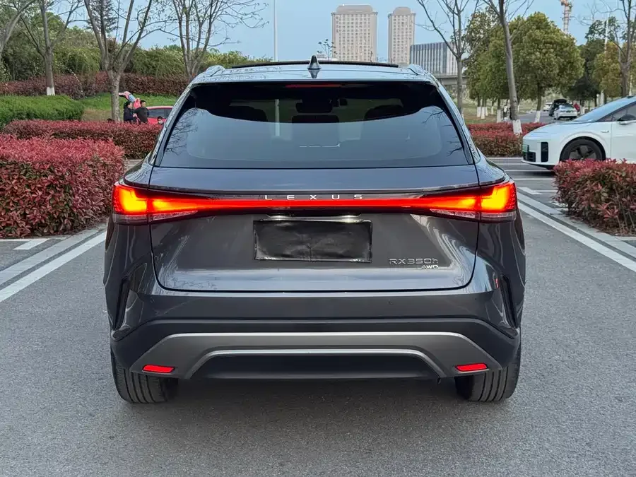 Lexus RX 2023 350h 4WD Pure Edition 2023 — миниатюра 2