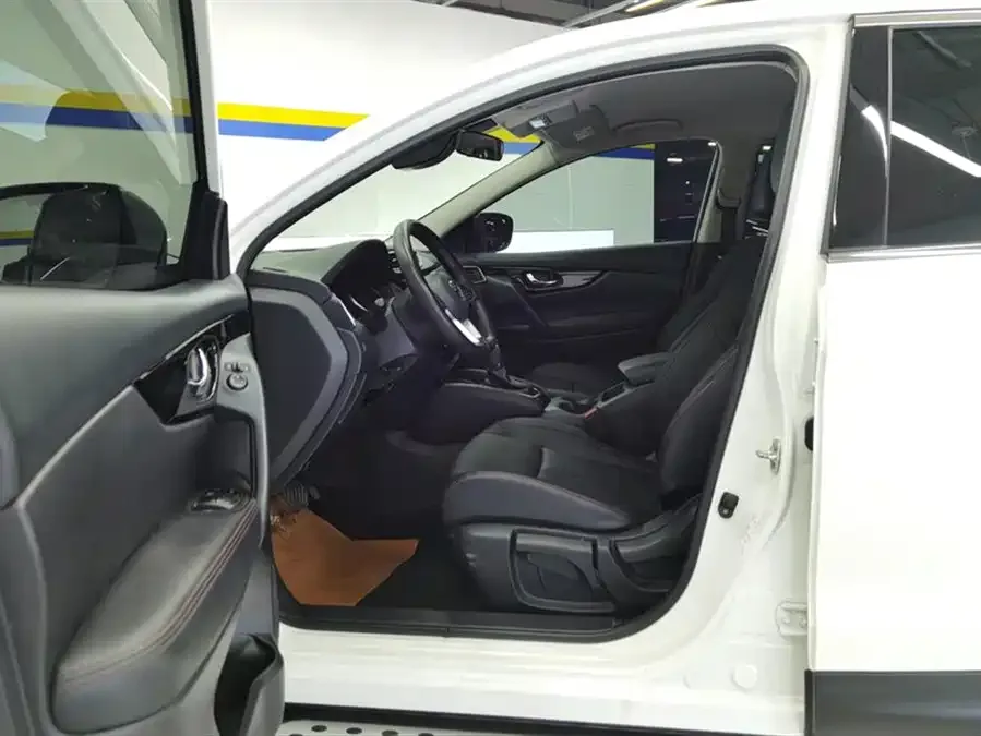 Nissan Qashqai Qashqai 2022 2.0L CVT XV Smart Edition 2023 — миниатюра 3