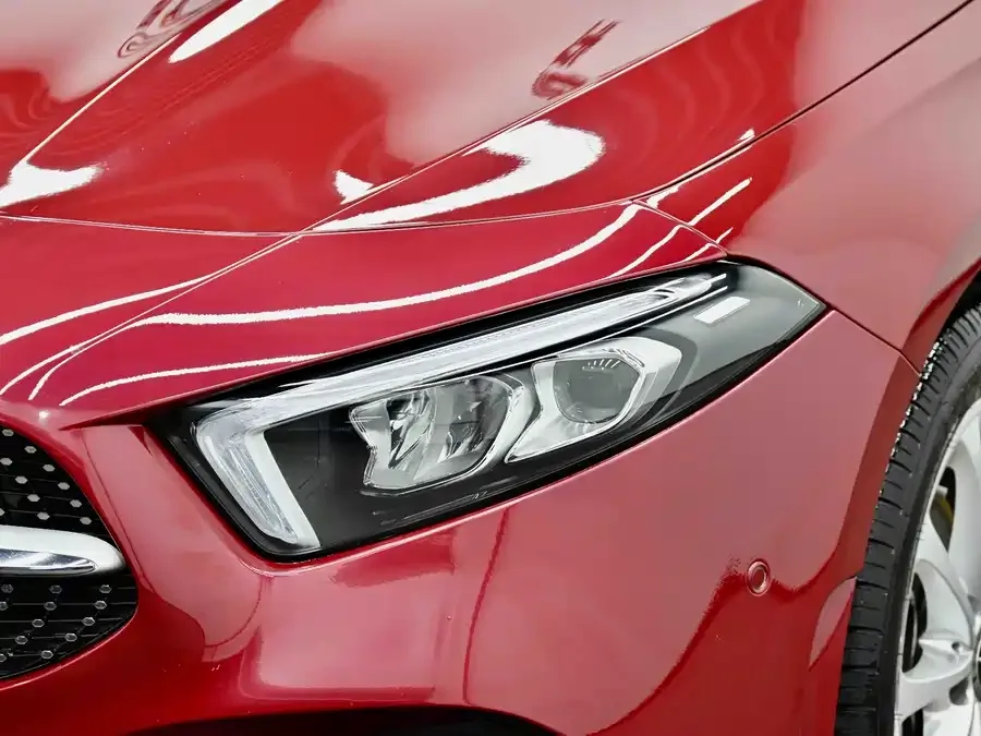 Mercedes-Benz Class A Mercedes-Benz A-Class 2022 A 200 L Sports Sedan Fashion Edition 2022 — миниатюра 2