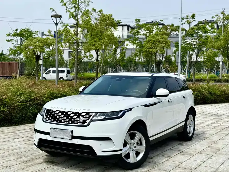 Land Rover Range Rover Velar Range Rover Velar 2022 250PS 2023 — фото 1, купить с доставкой в Москву
