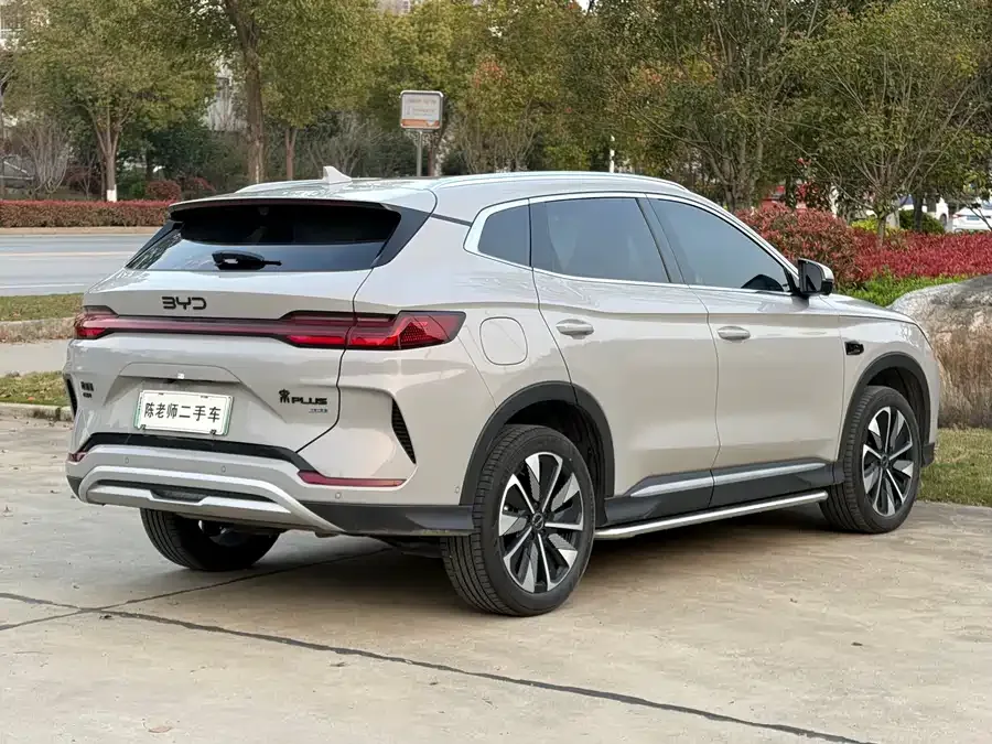 BYD Song PLUS New Energy Song PLUS New Energy 2025 DM-i Intelligent Driving Edition 112KM Premium Edition 2025 — миниатюра 4