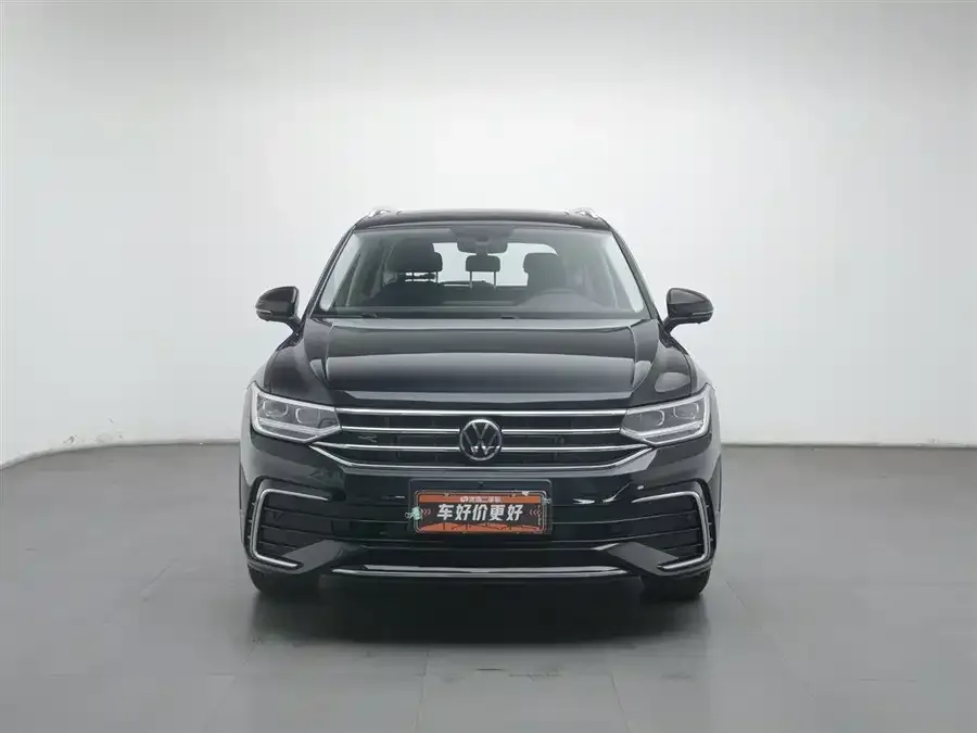 Volkswagen Tiguan L Tiguan L 2024 Outstanding Model 330TSI Automatic Two-Wheel Drive R-Line Dragon Glory Edition 2024 — миниатюра 3