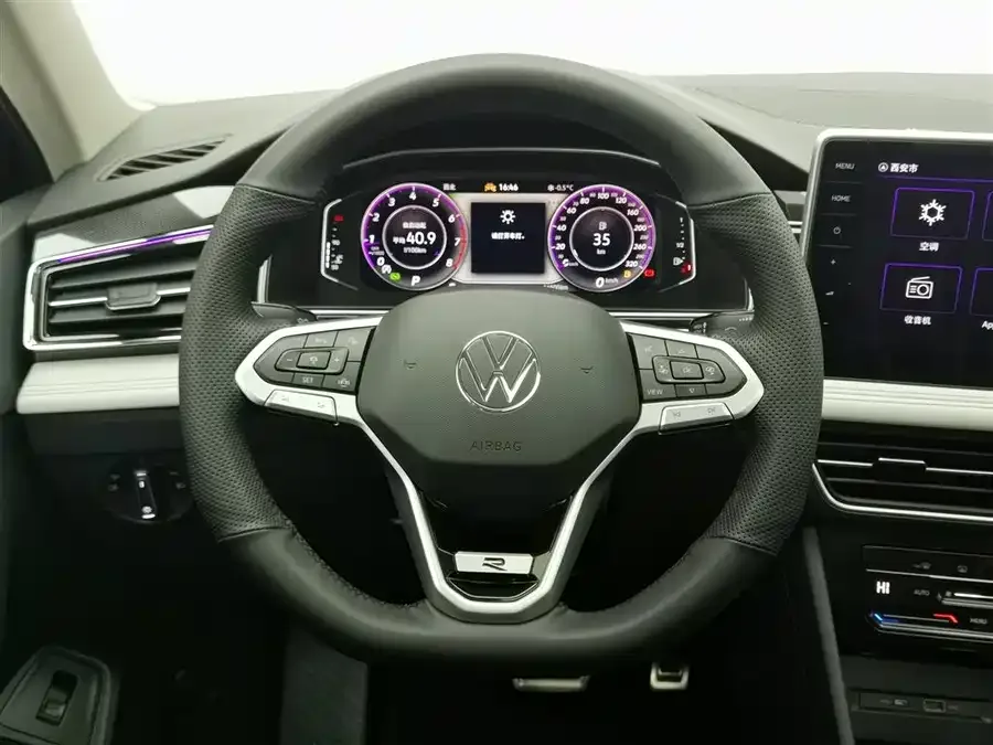 Volkswagen Tiguan L Tiguan L 2025 Outstanding Model 300TSI Automatic 2WD Longteng Edition 2025 — миниатюра 5