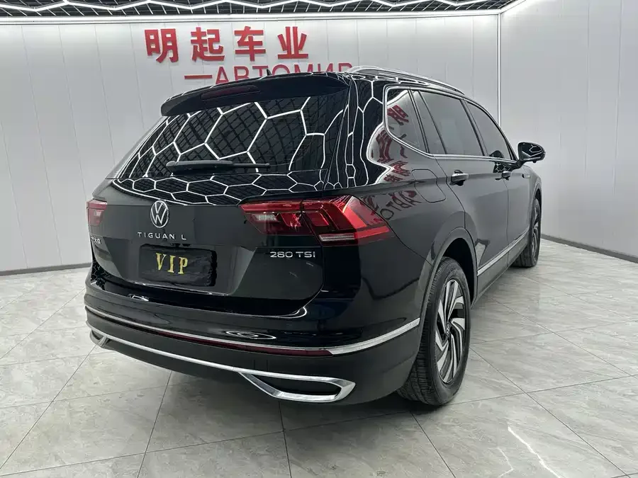 Volkswagen Tiguan L Tiguan L 2023 280TSI Automatic 2WD Trendy Limited Edition 2022 — миниатюра 4