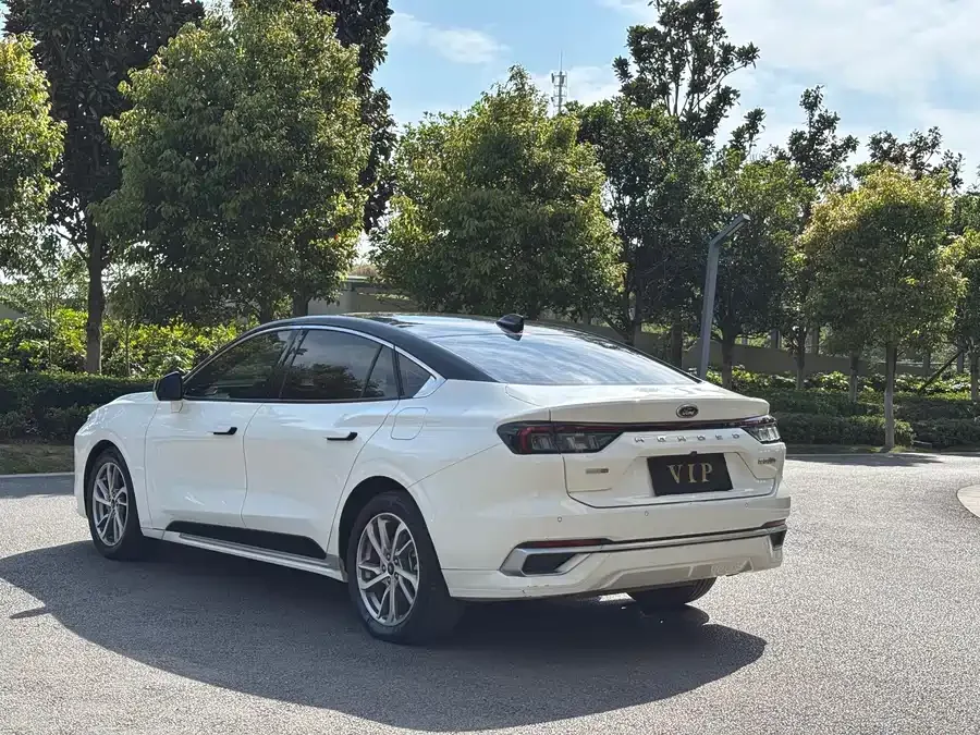 Ford Mondeo Mondeo 2022 facelift EcoBoost 245 luxury model 2023 — миниатюра 4