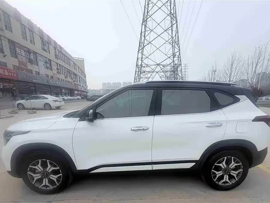 Kia KX3 Aopao (Seltos) KX3 2021 1.5L CVT Trend Edition 2022 — миниатюра 3