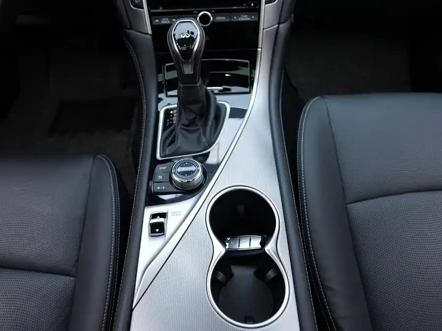 Infiniti Q50L 2021 2.0T Enjoy Edition 2022 — миниатюра 5