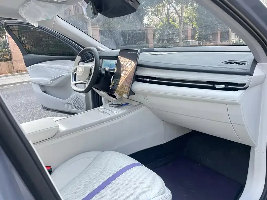 Geely Xingrui Xingrui 2024 Hybrid 1.5TD Tiangong Edition 2023 — миниатюра 3