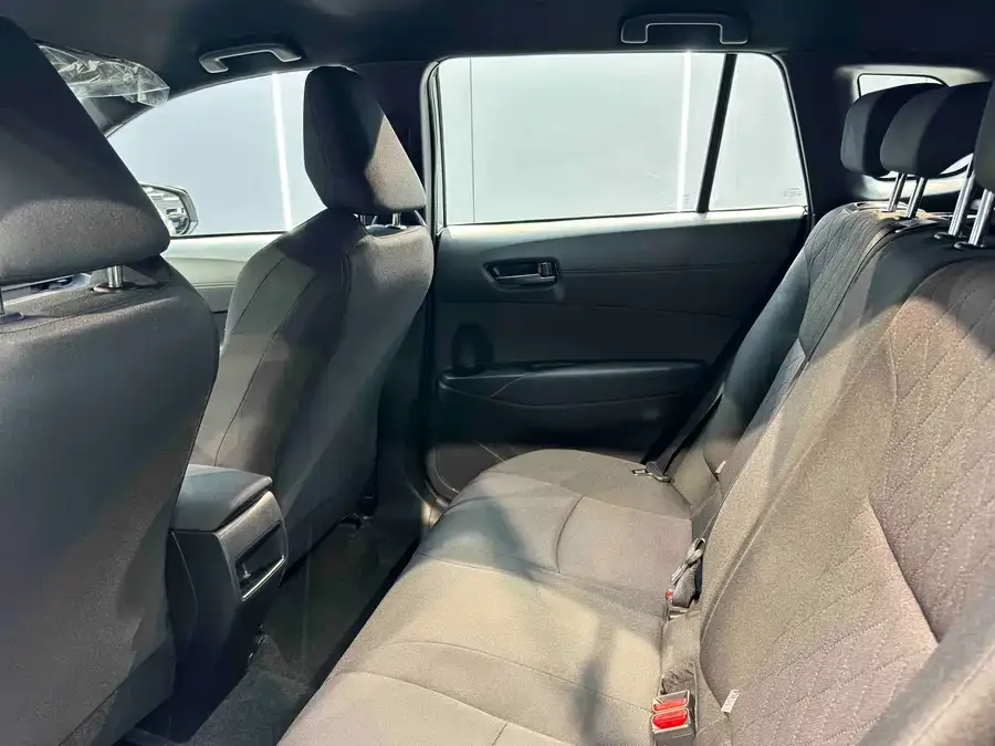 Toyota Corolla 2026 Toyota Corolla 2.0L Elite Edition 2026 — миниатюра 2