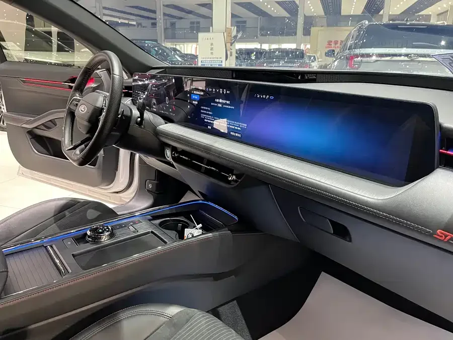 Ford EVOS EVOS 2022 EcoBoost 245 Sports Edition 2022 — миниатюра 4