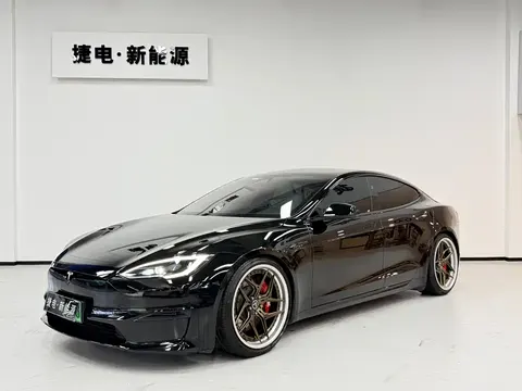 Tesla Model S 2023 купить в Москве