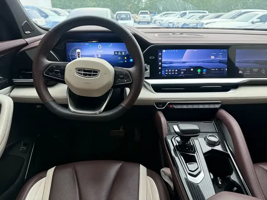 Geely Monjaro Xingyue L 2021 2.0TD DCT EVO 2WD Smart Edition 2023 — миниатюра 2