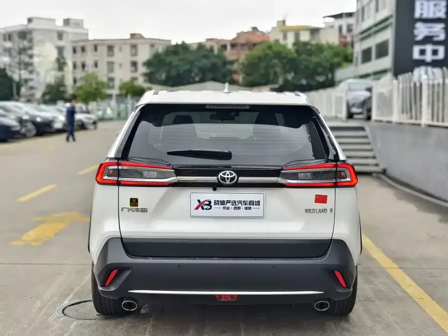 Toyota Wildlander Wildlander 2023 2.0L CVT 2WD Urban Edition 2024 — миниатюра 2