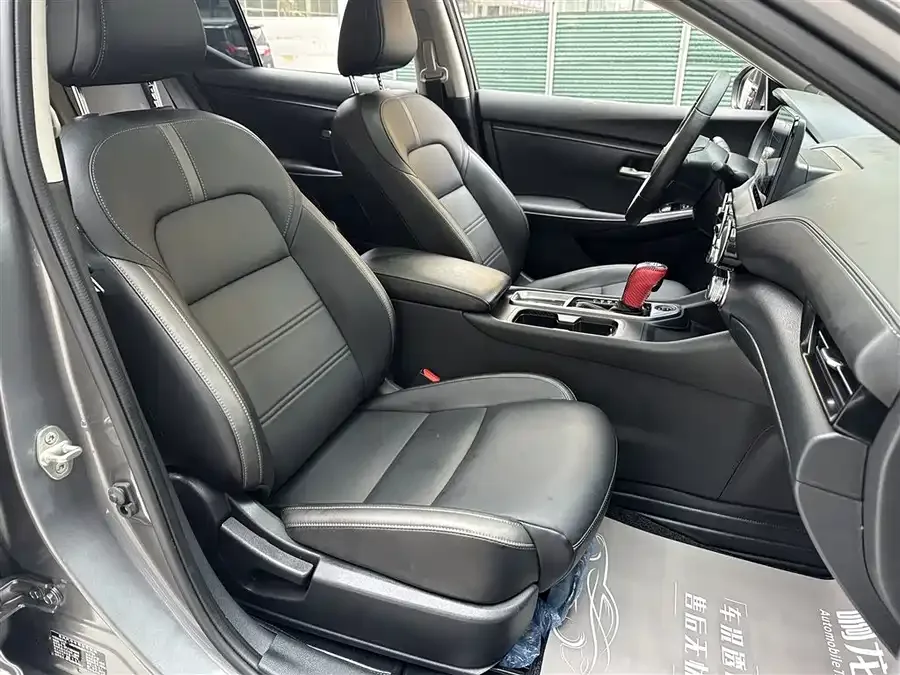 Nissan Sylphy Sylphy 2022 1.6L XL CVT Enjoy Edition 2022 — миниатюра 4