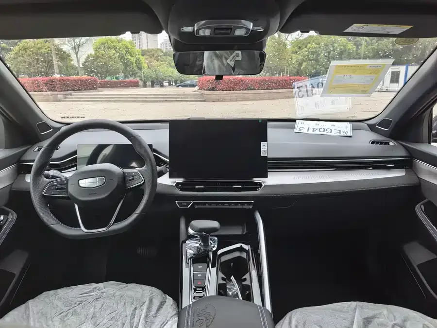 Geely Xingrui Xingrui 2025 Dongfangyao 2.0TD Today's Edition 2026 — миниатюра 2