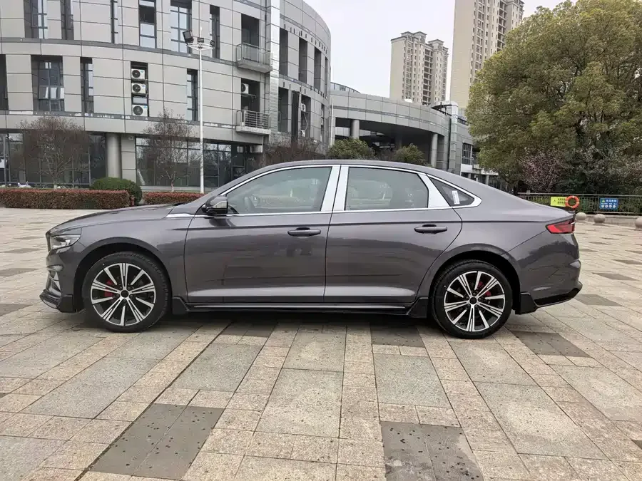 Geely Xingrui Xingrui 2025 Dongfangyao 2.0TD Today's Edition 2026 — миниатюра 4