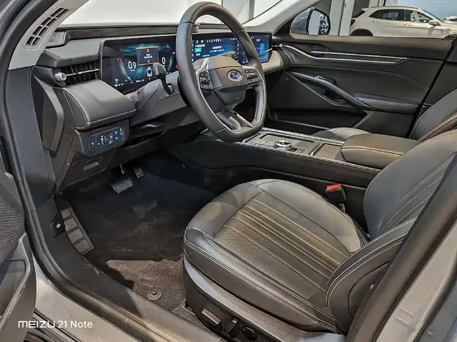 Ford Mondeo Mondeo 2025 2.0T EcoBoost Luxury Edition 2025 — миниатюра 5