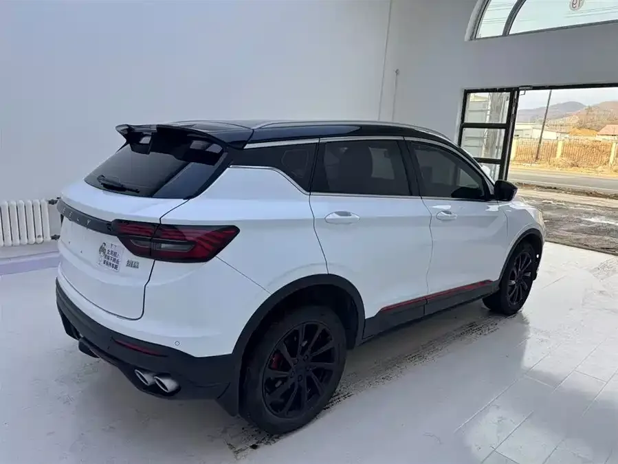 Geely Coolray SX11 Binyue 2021 1.4T DCT Diamond Edition 2022 — миниатюра 2