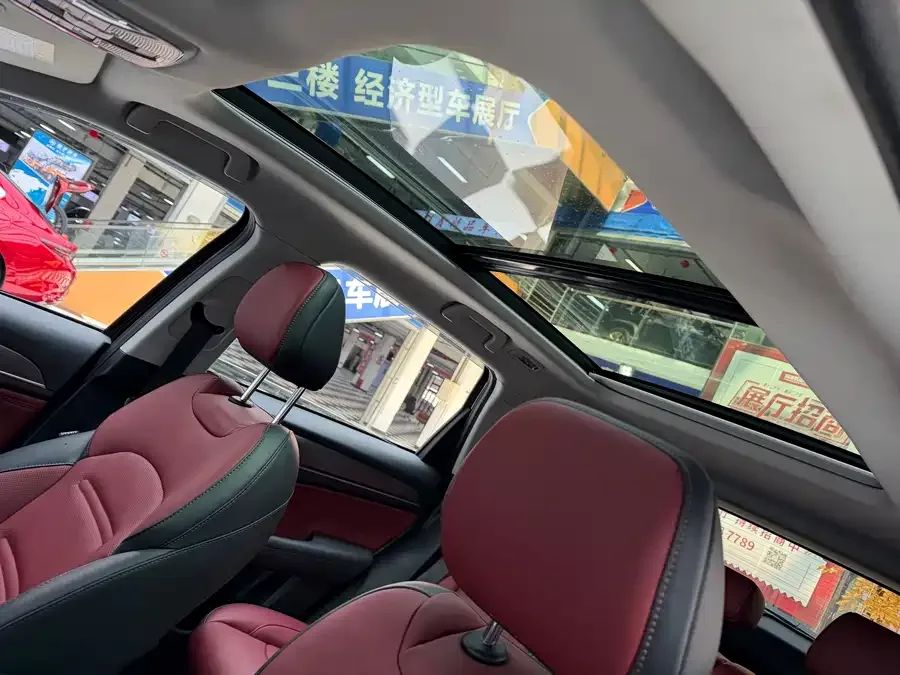 GAC Trumpchi GS4 PLUS Trumpchi GS4 PLUS 2021 270T Automatic Galaxy Edition 2022 — миниатюра 4