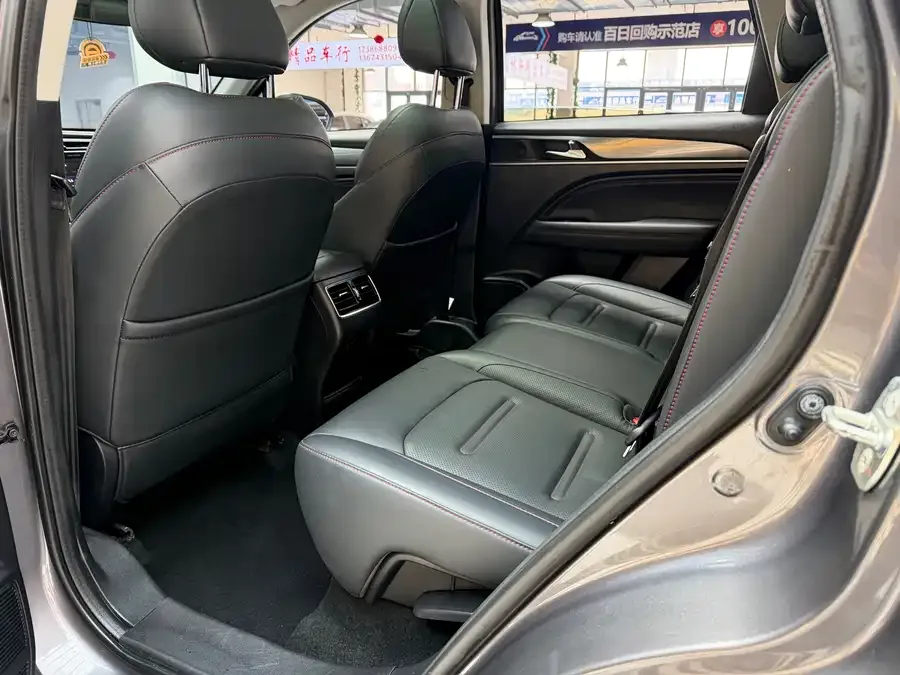 GAC Trumpchi GS4 PLUS Trumpchi GS4 PLUS 2022 270T Automatic Star Edition 2022 — миниатюра 3