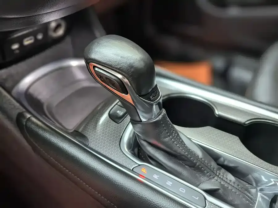 Chevrolet Malibu XL Malibu XL 2023 1.5T sharp version 2023 — миниатюра 3