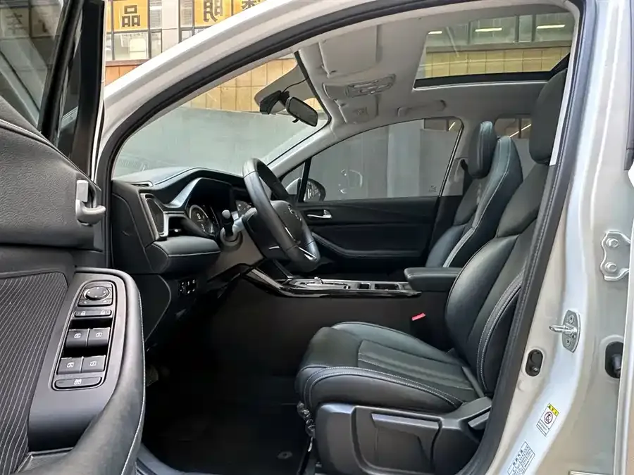 GAC Trumpchi GS4 Trumpchi GS4 2023 270T Automatic Intelligent Driving Pilot Edition 2024 — миниатюра 3