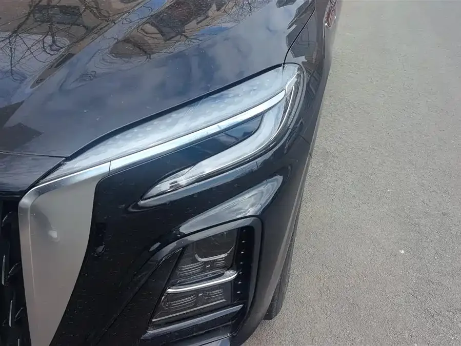 Hongqi HS3 PHEV Hongqi HS3 PHEV 2024 115km Jinwei Edition 2024 — миниатюра 2
