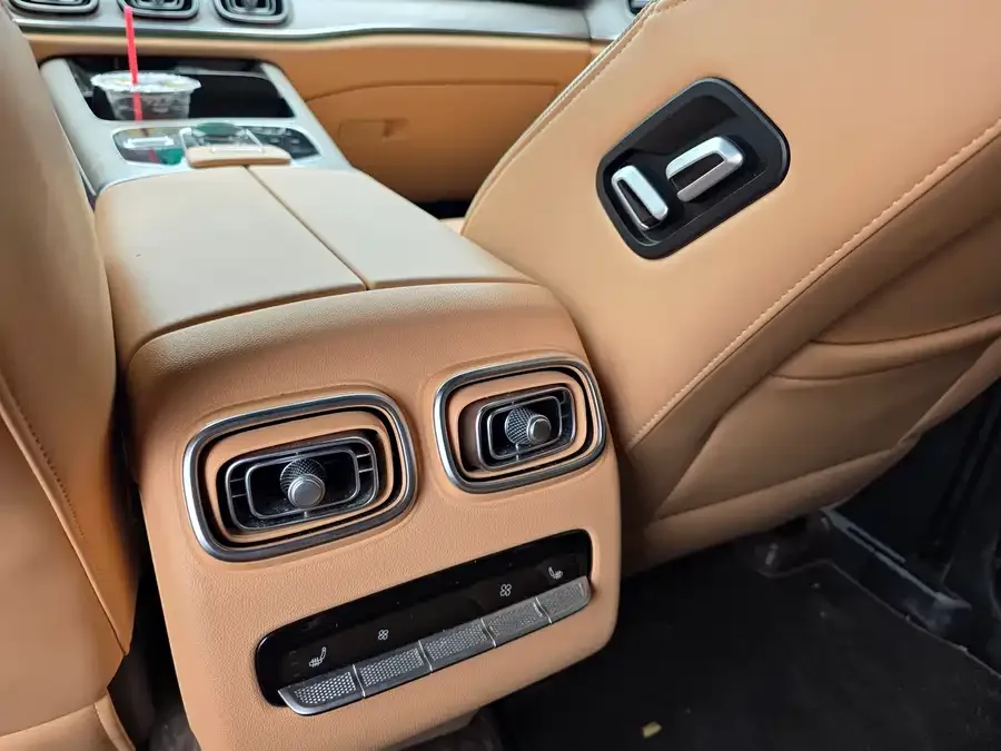 Chery Tiggo 9 Tiggo 9 2023 2.0T Automatic 4WD Flagship Edition 5 Seaters 2024 — миниатюра 5
